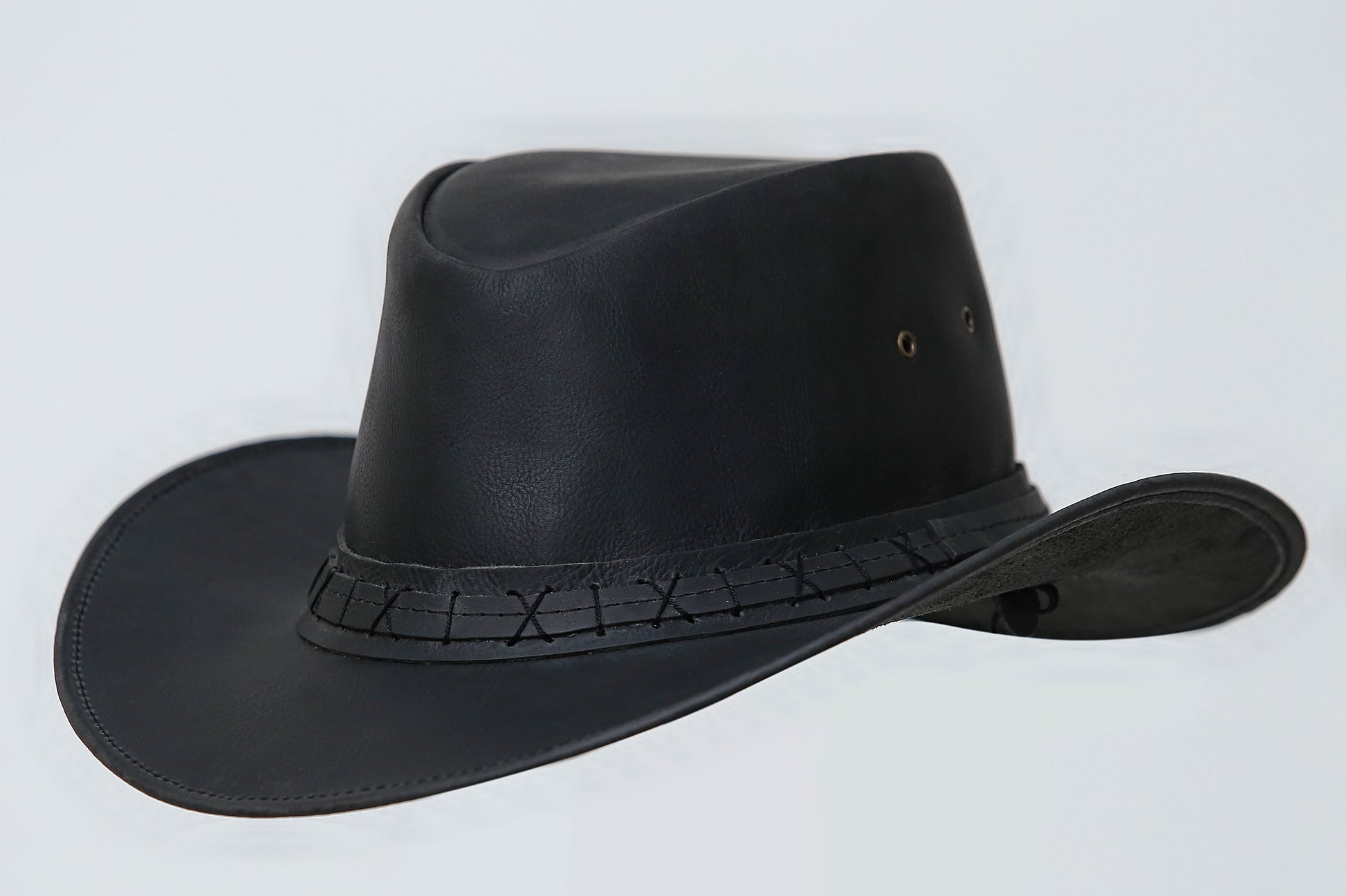 Black Leather berat Hat Leathers Crafted