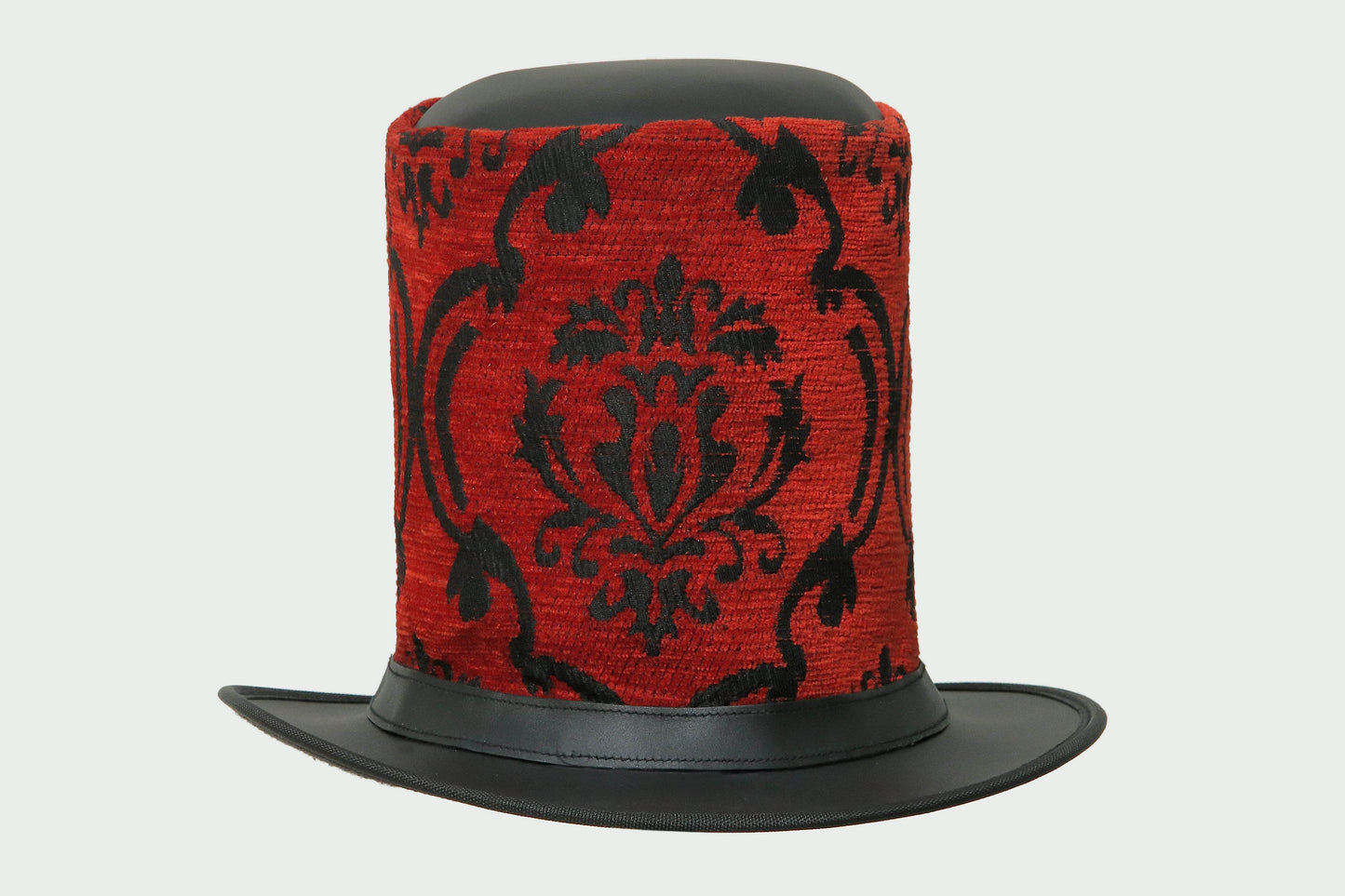 "Skull-Style Leather Hat with Leathers Crafted
